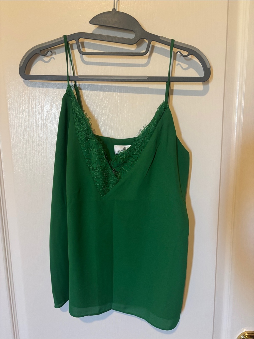 Socialite v neck camisole